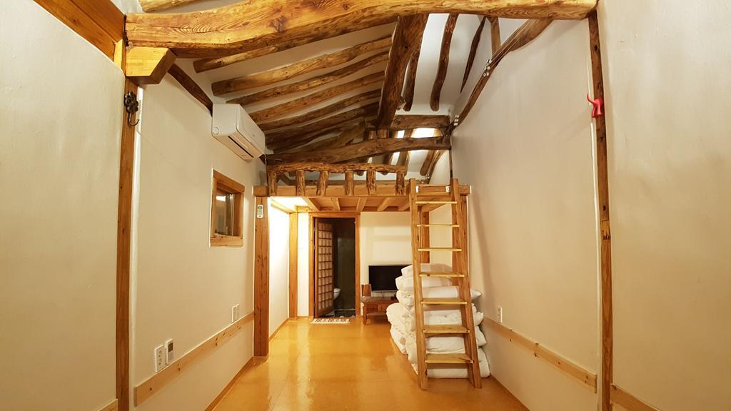 Ohnewwall Guesthouse Чонджу Экстерьер фото