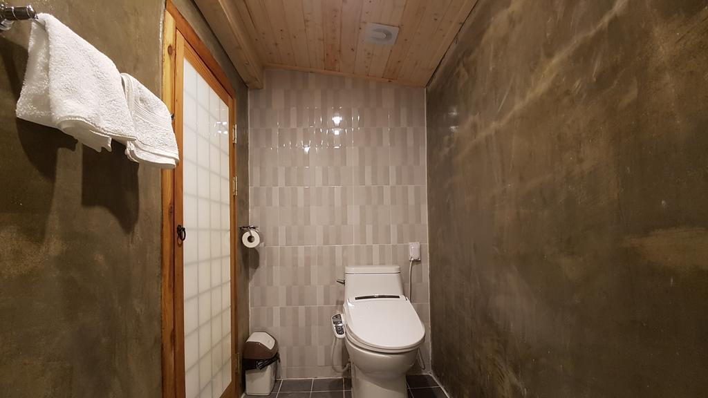 Ohnewwall Guesthouse Чонджу Экстерьер фото